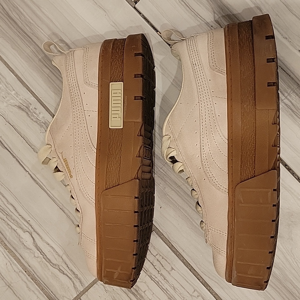 Puma Cream Platform Suede Sneakers - Picture 6 of 7